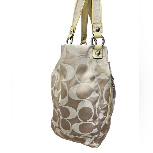 Coach Poppy Signature Tote - Picture 7 of 9